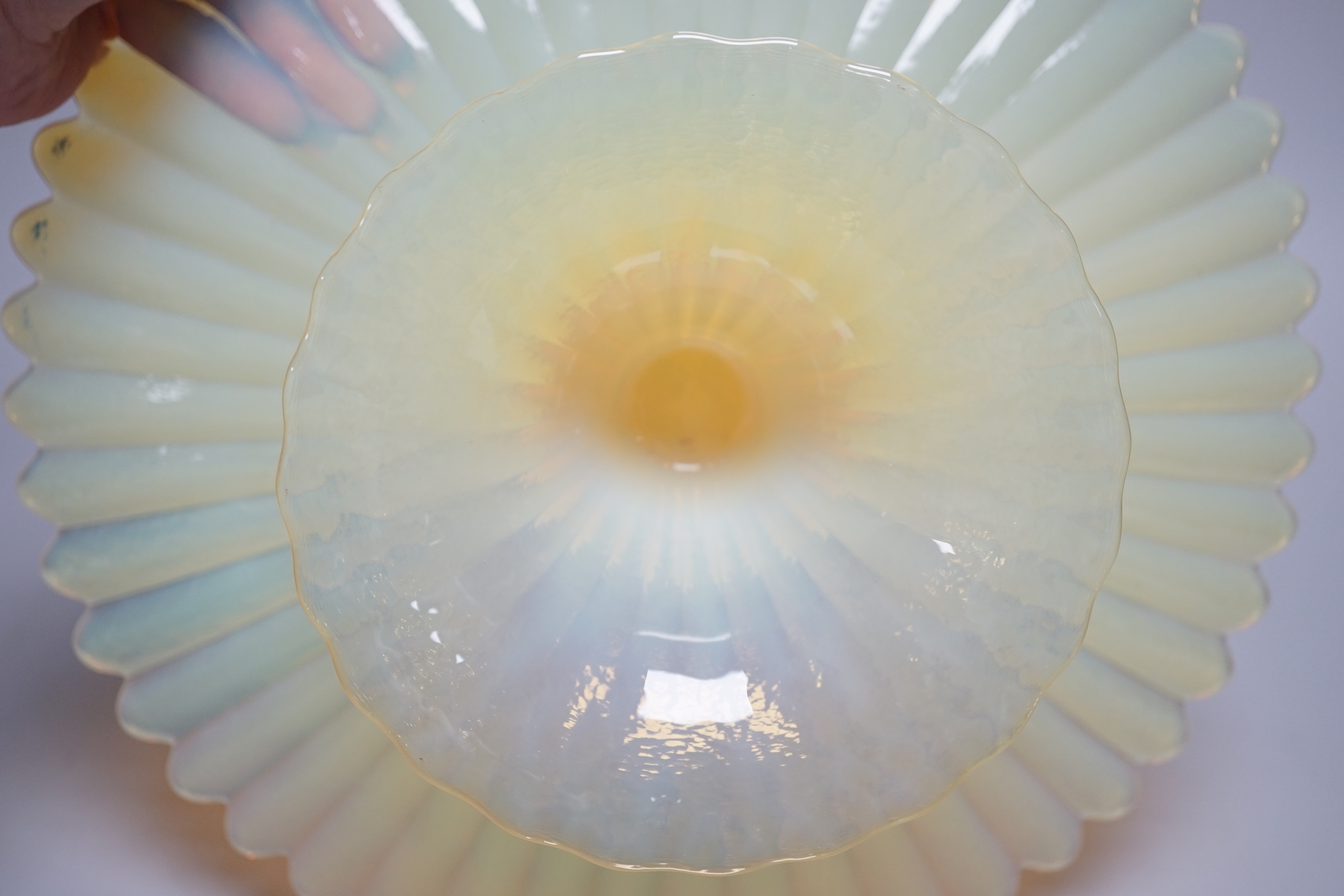 A Facon de Venise opalescent glass tazza, 31cm diameter